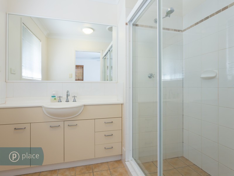 24/300 Cliveden Avenue, Corinda QLD 4075