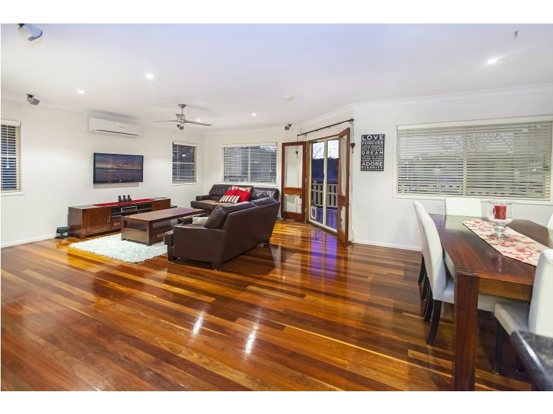 82 Orana Street, Carina QLD 4152