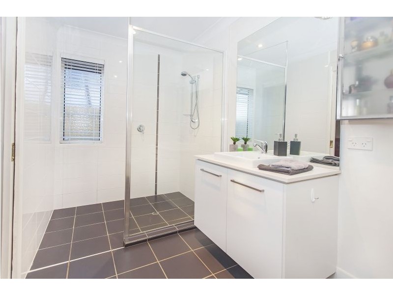 82 Orana Street, Carina QLD 4152