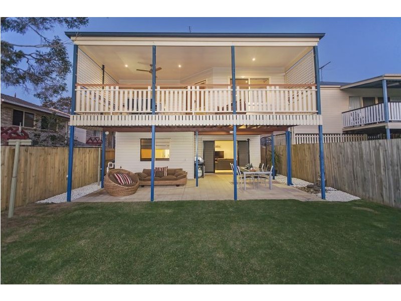 82 Orana Street, Carina QLD 4152