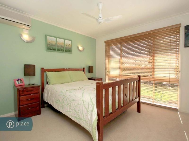 80 Oldfield Road, Sinnamon Park QLD 4073