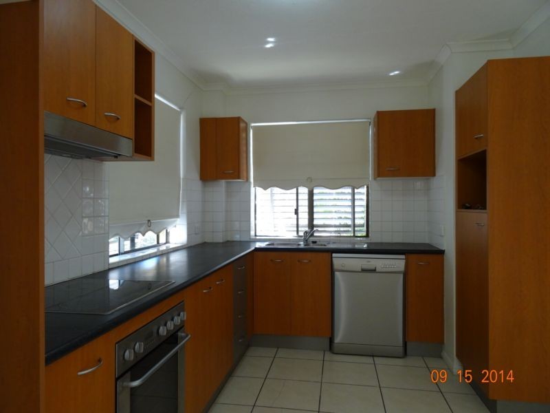 3/20 Holland Street, Toowong QLD 4066
