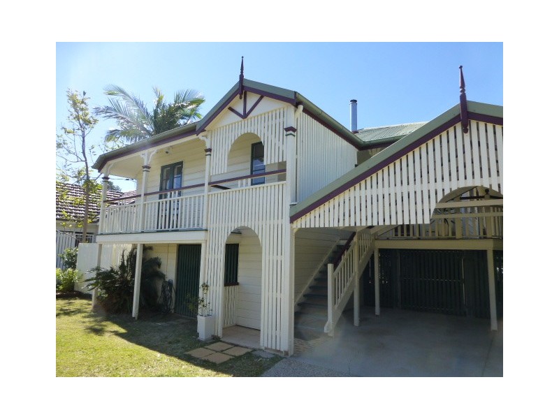 64 Clara Street, Corinda QLD 4075