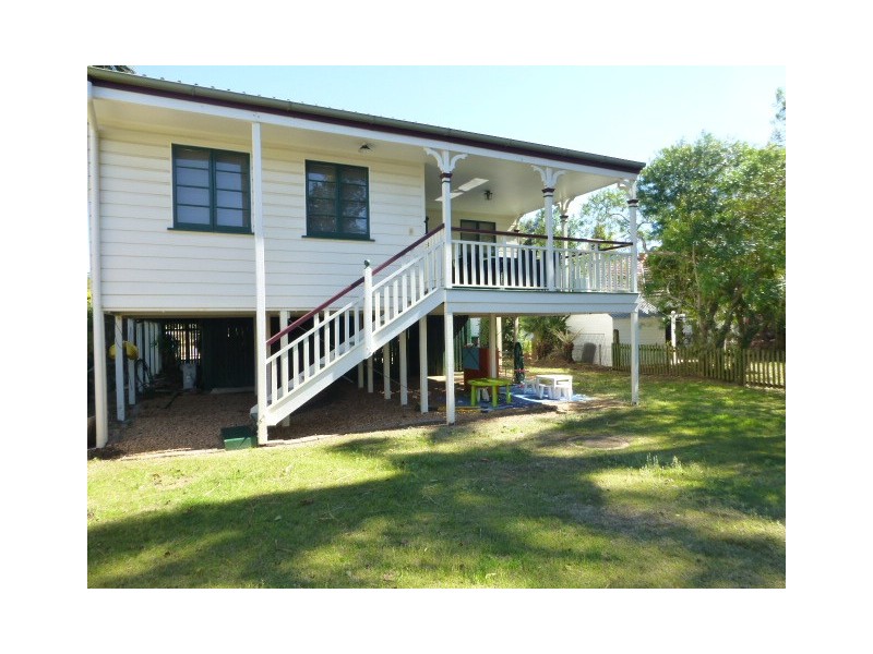 64 Clara Street, Corinda QLD 4075