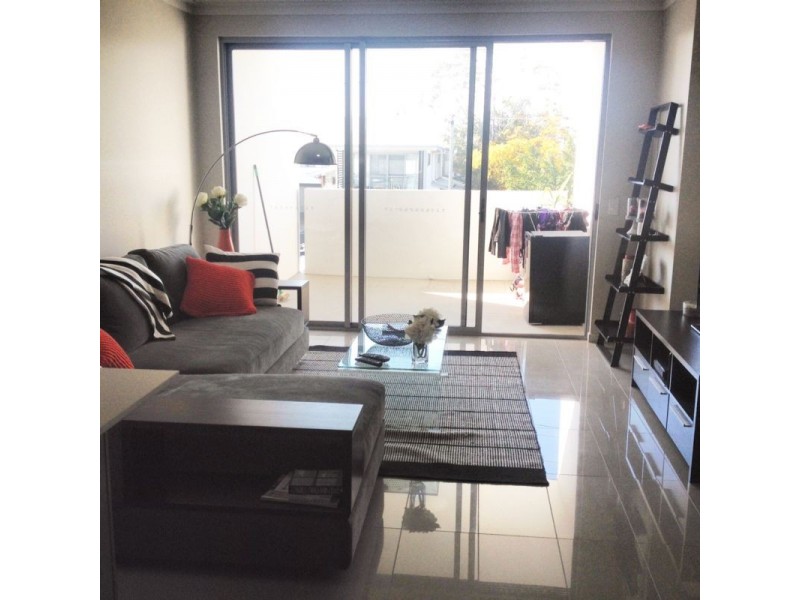 104/64 Kates Street, Morningside QLD 4170