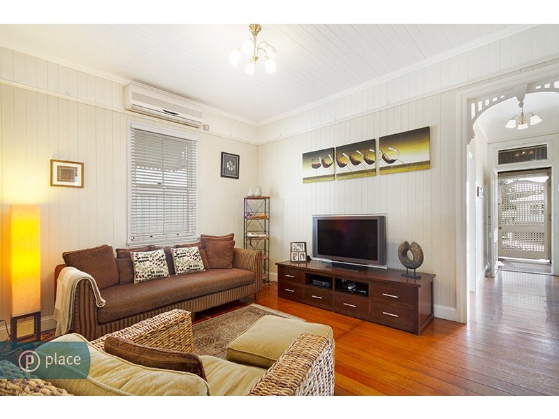 16 Enright Street, Oxley QLD 4075