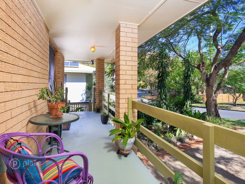 22 Halimah Street, Chapel Hill QLD 4069