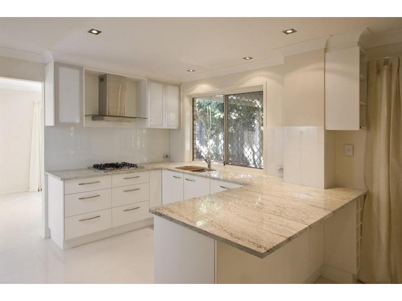 15 Amadeus Place, Westlake QLD 4074