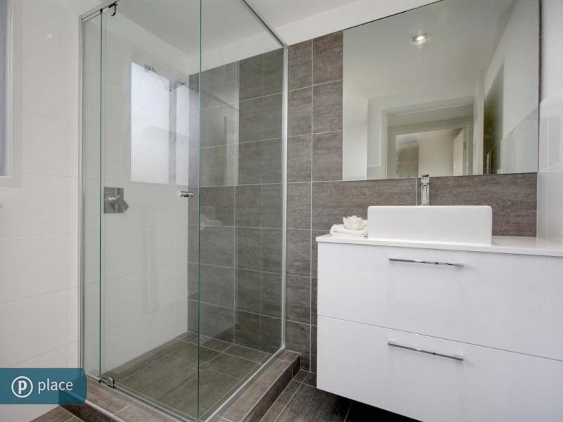 68 Park Terrace, Sherwood QLD 4075