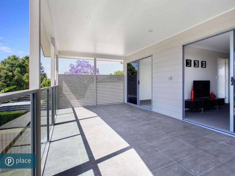 68 Park Terrace, Sherwood QLD 4075