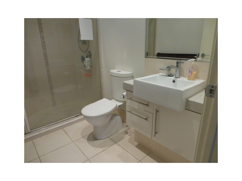 2/15 Adsett Street, Taringa QLD 4068