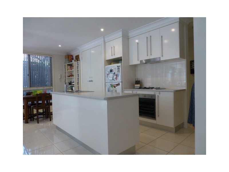 2/15 Adsett Street, Taringa QLD 4068