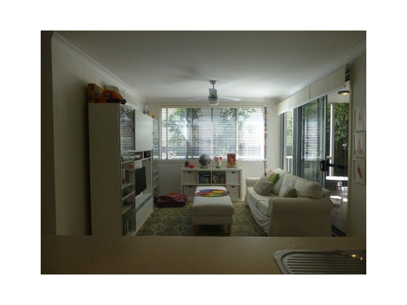 2/15 Adsett Street, Taringa QLD 4068