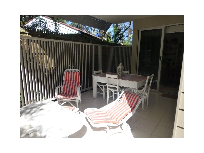 2/15 Adsett Street, Taringa QLD 4068