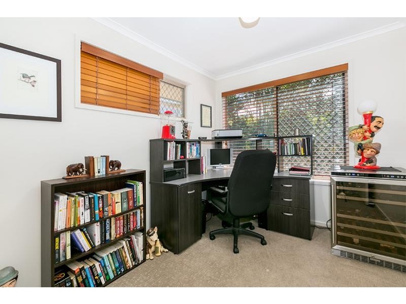 Sinnamon Park QLD 4073