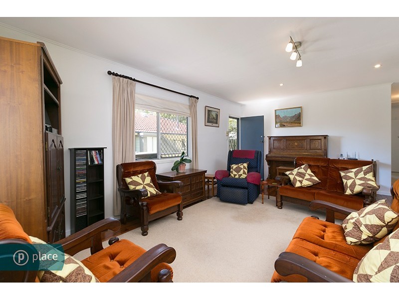 40 Rakeevan Road, Graceville QLD 4075