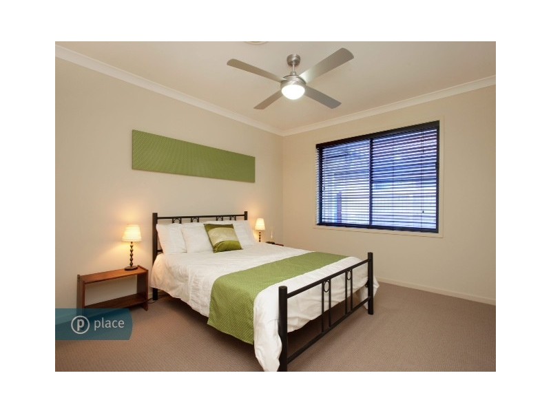 88 Parkwood Drive, Heathwood QLD 4110