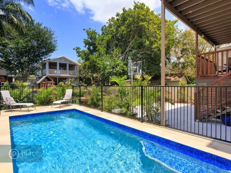 77 Harte Street, Chelmer QLD 4068