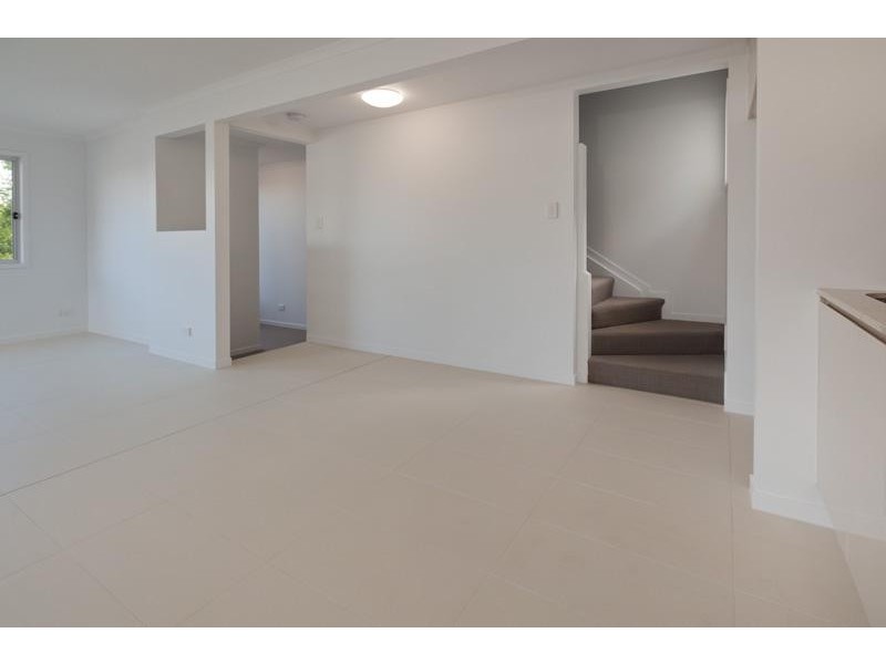 6-7/66 Skew Street, Sherwood QLD 4075