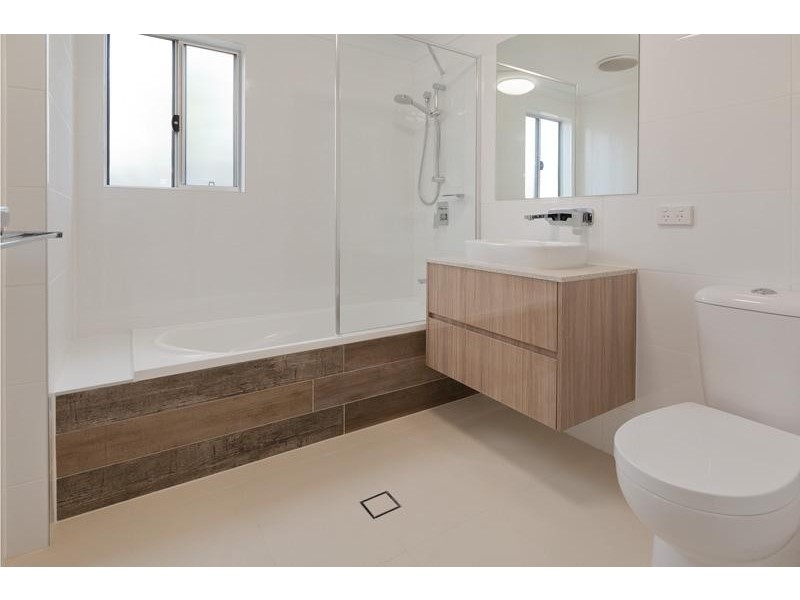 6-7/66 Skew Street, Sherwood QLD 4075