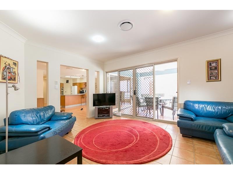 161 Edenbrooke Drive, Seventeen Mile Rocks QLD 4073