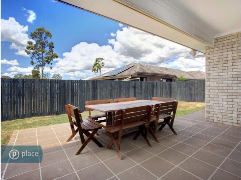 86 Parkwood Drive, Heathwood QLD 4110