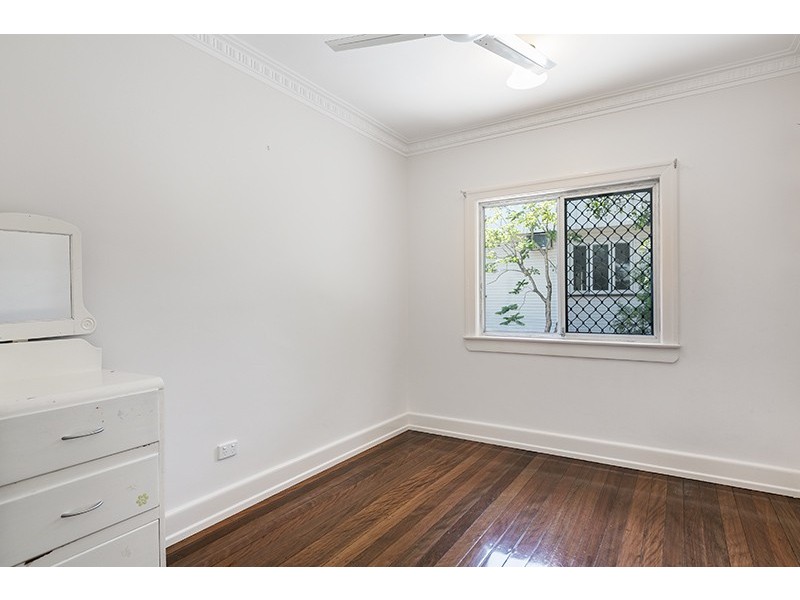 111 Plumer Street, Sherwood QLD 4075