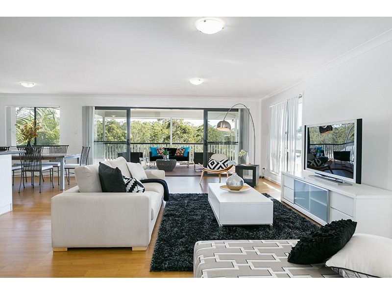 26 Cascades Street, Springfield Lakes QLD 4300