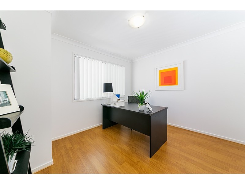 26 Cascades Street, Springfield Lakes QLD 4300