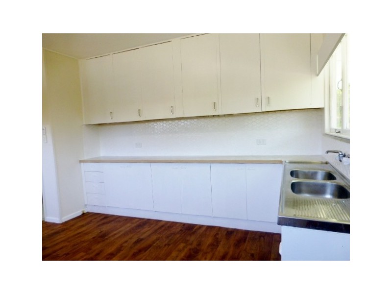 172 White Street, Graceville QLD 4075