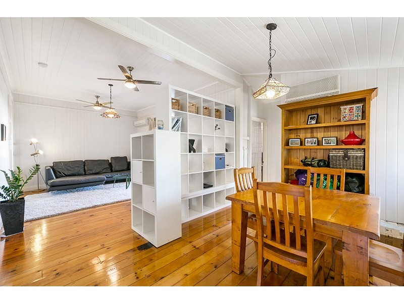 21 Allardyce Street, Graceville QLD 4075