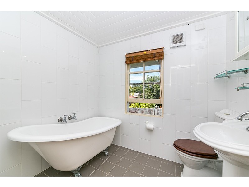 21 Allardyce Street, Graceville QLD 4075