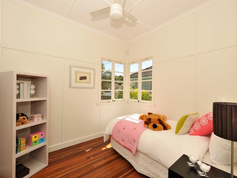 156 Victoria Avenue, Chelmer QLD 4068