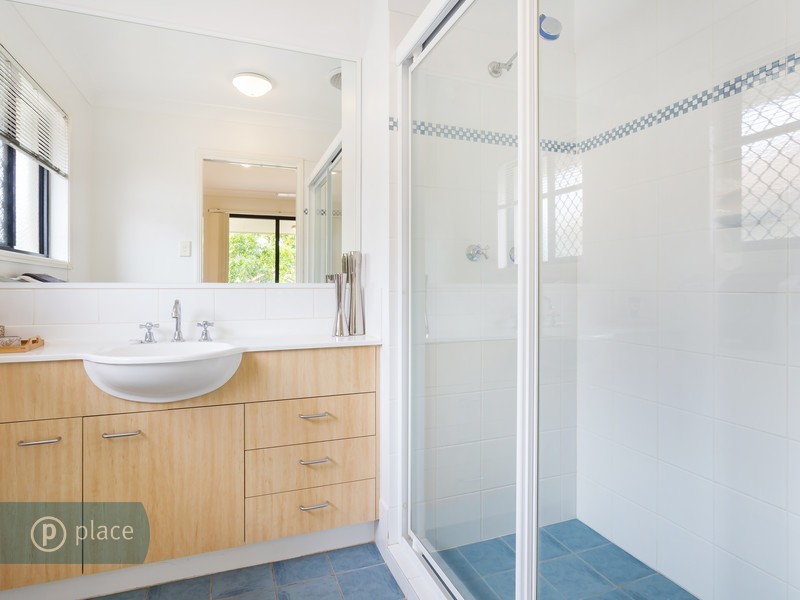 29/300 Cliveden Avenue, Corinda QLD 4075