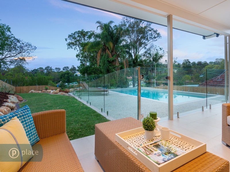 25 McCaul Street, Taringa QLD 4068