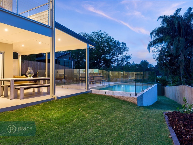 25 McCaul Street, Taringa QLD 4068