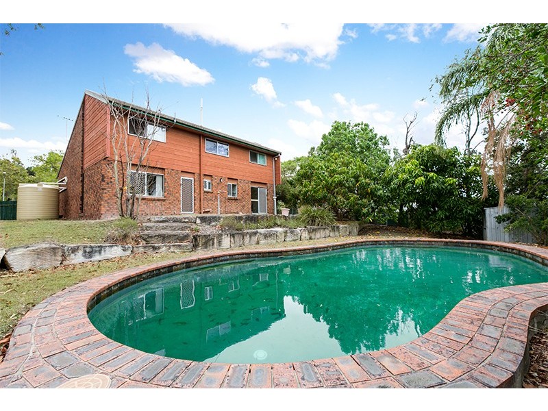 10 Pandian Crescent, Bellbowrie QLD 4070