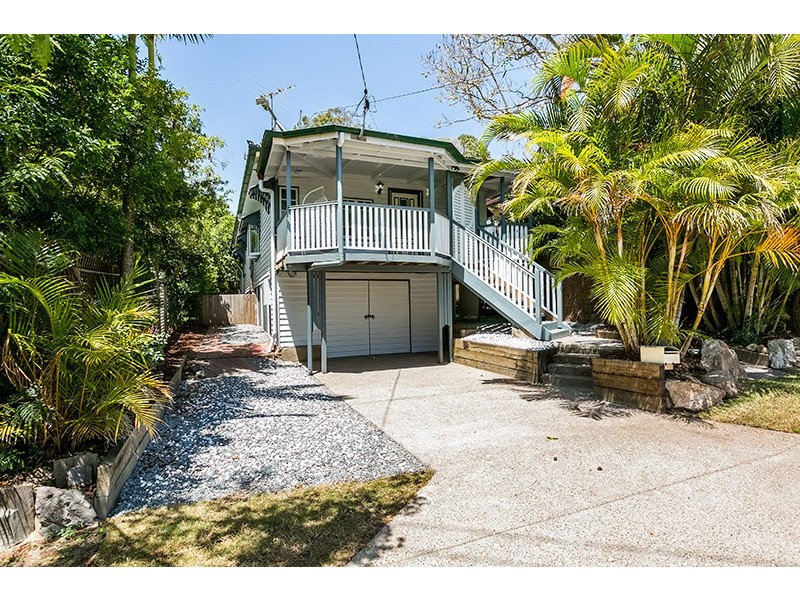 315 Long Street East, Graceville QLD 4075