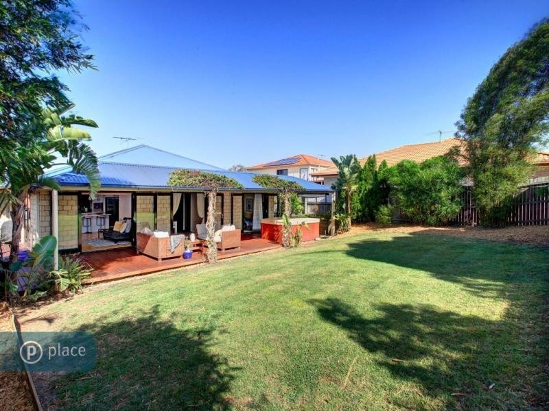 10 Penina Place, Oxley QLD 4075