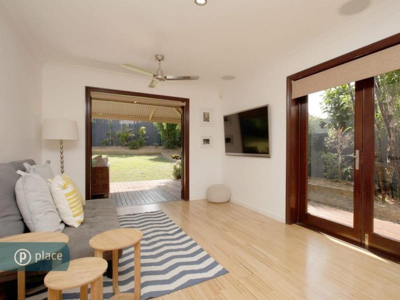 10 Penina Place, Oxley QLD 4075