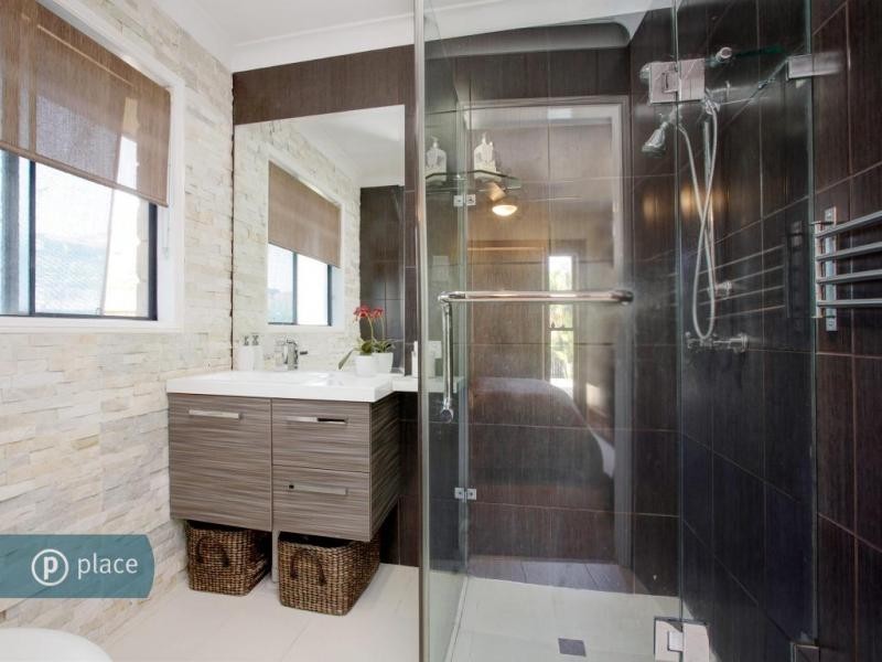 10 Penina Place, Oxley QLD 4075