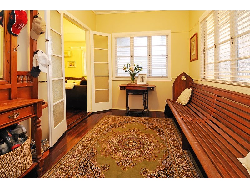 28 Walker Street, Corinda QLD 4075