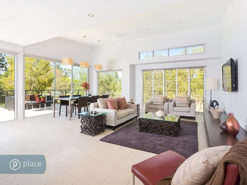 204 Graceville Avenue, Graceville QLD 4075