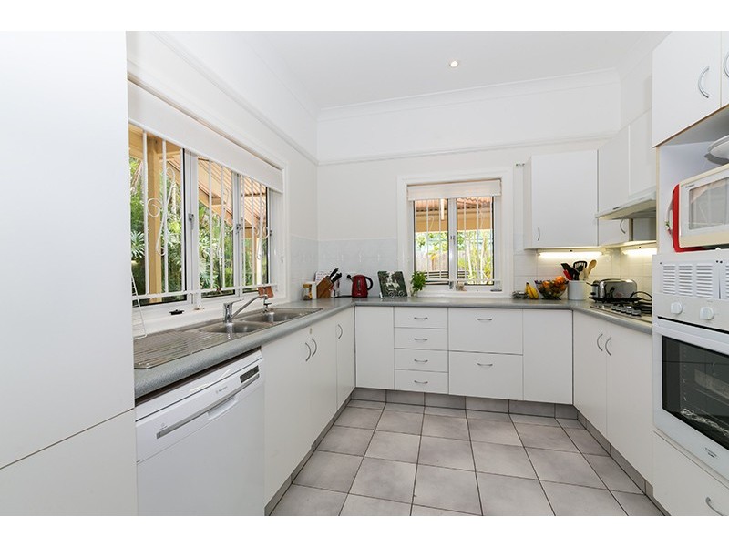 46 Verney Road West, Graceville QLD 4075