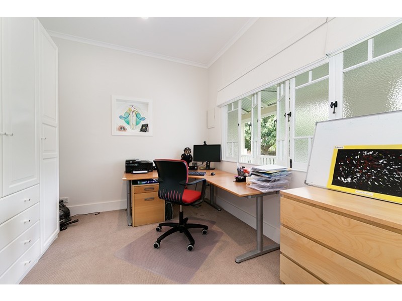 46 Verney Road West, Graceville QLD 4075