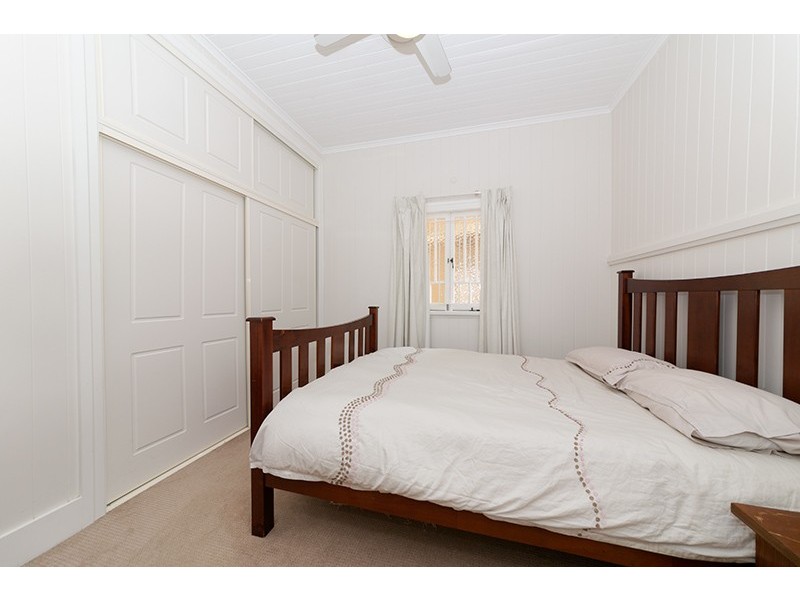 46 Verney Road West, Graceville QLD 4075