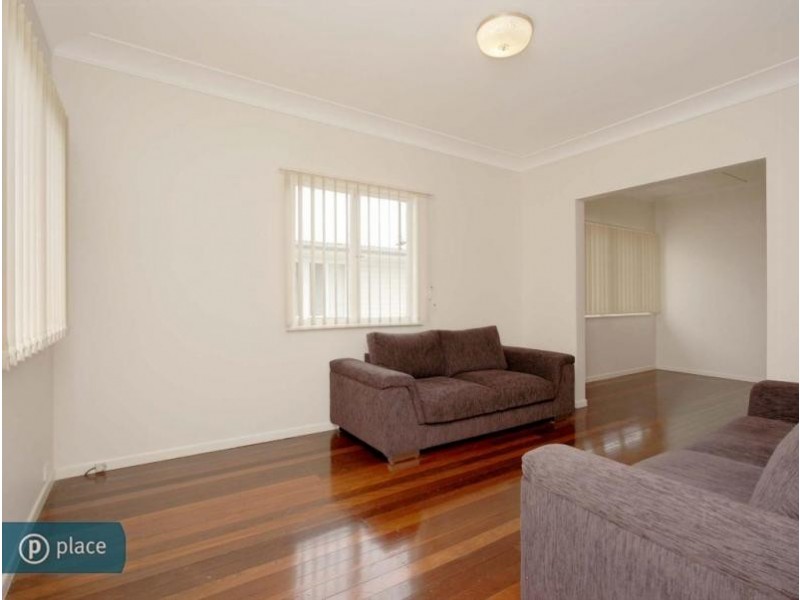 9 Coleman Street, Graceville QLD 4075