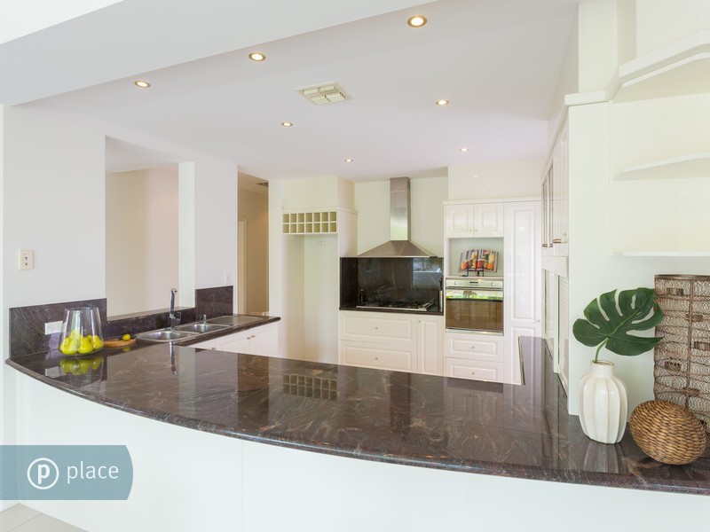 4/46 Lambert Road, Indooroopilly QLD 4068