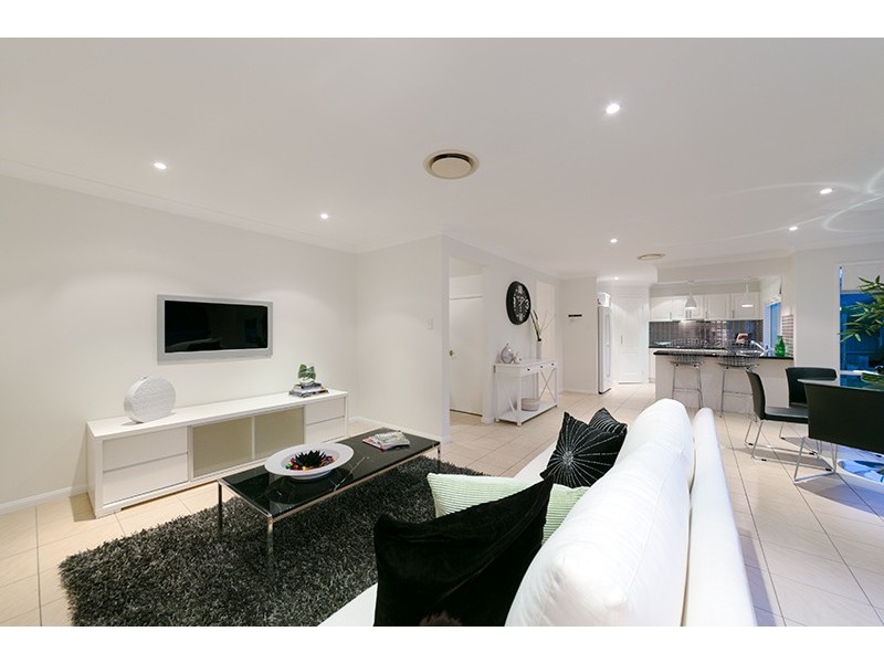 122 Brookwater Drive, Brookwater QLD 4300