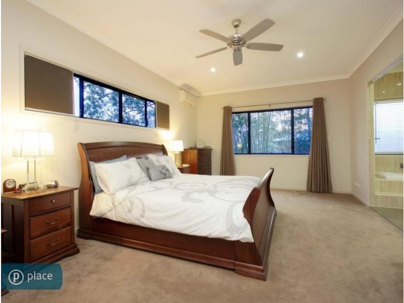 58 Gordon Circuit, Seventeen Mile Rocks QLD 4073